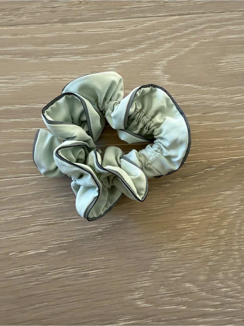 Lululemon Scrunchie NWOT